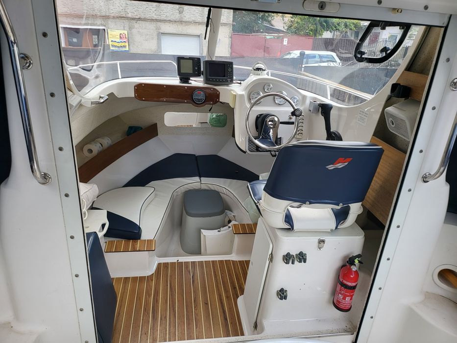 Quicksilver Pilothouse 540 din 2006
