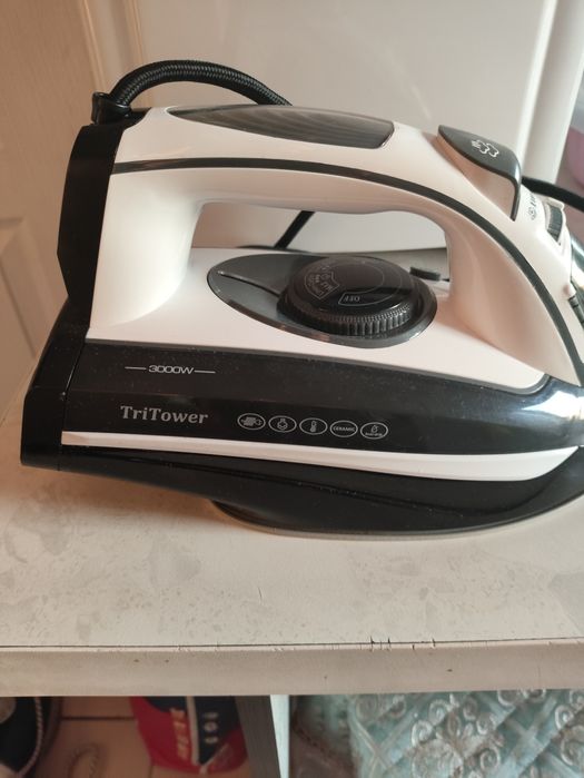 Продам утюг BOSCH  Профессионал