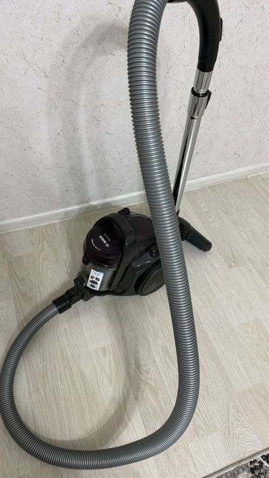 Продам пылесос BOSCH