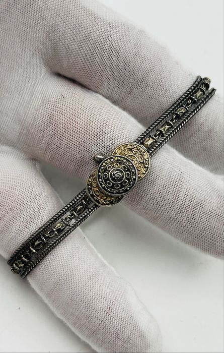 Старинна сребърна гривна с позлата тип пафта