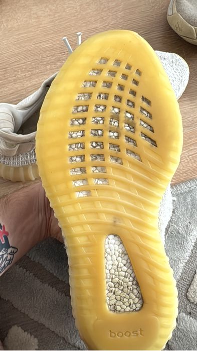 Yeezy 350 V2 Bone (reps) 46