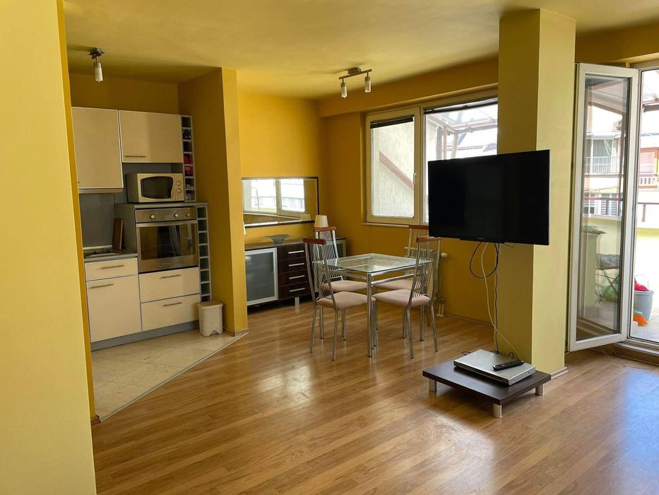 Дава се под наем Двустаен апартамент в София, Хладилника - 75 кв.м за 697.17 € - Снимка #1