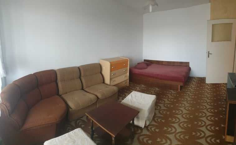 Дава се под наем Двустаен апартамент в Бургас, Братя Миладинови - 86 кв.м за 153 € - Снимка #1