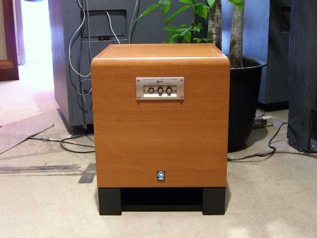 Subwoofer Yamaha YST-SW800 / 800W RMS / 18-160 Hz