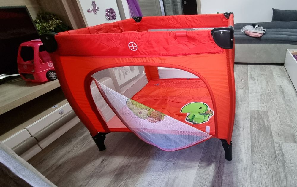 Tarc de joaca Caretero Quadra Red