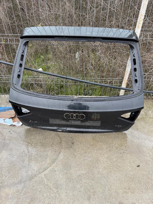 Haion / portbagaj Audi A4 B8 Negru 2008/2009/2010/2011/2012/2013