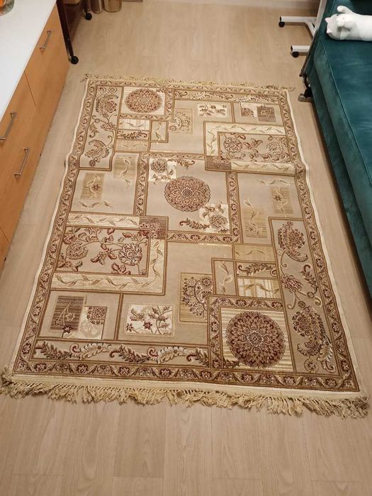 Шёлковый ковёр в отличном состоянии, б/у