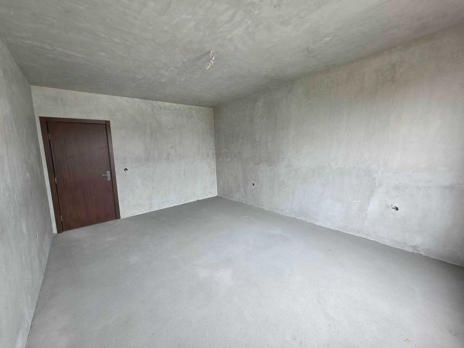 Апартамент с три спални в Центъра на гр.Хасково