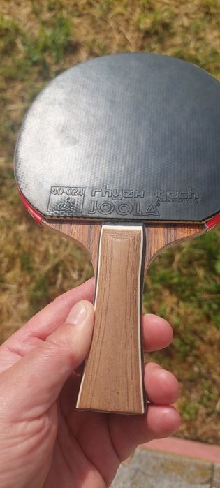 Paleta tenis  de masa Butterfly și Joola