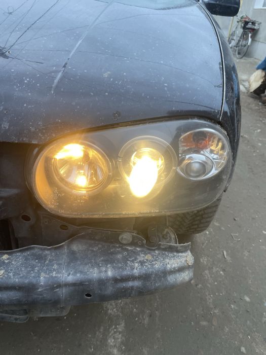 Vand bara spate+ faruri cu angel eyes golf 4