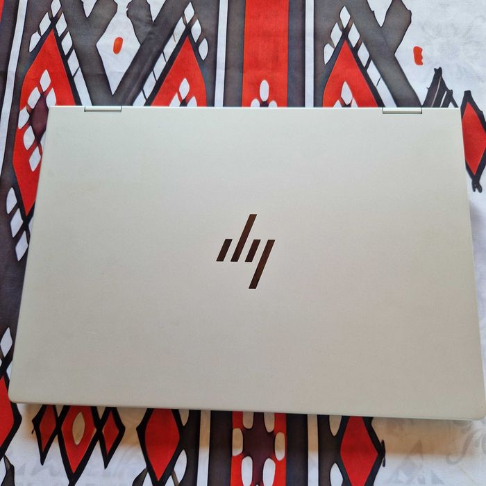 HP Elite x360 1040 14 inch G11 2-in-1
