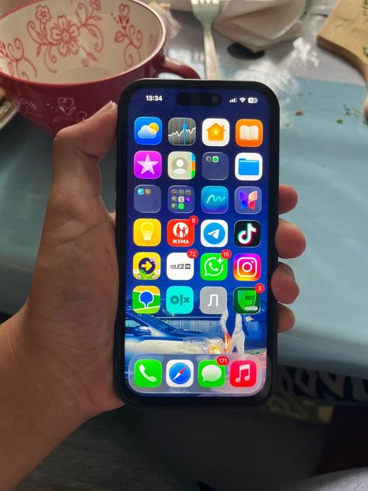 Apple 14 pro 128 gb