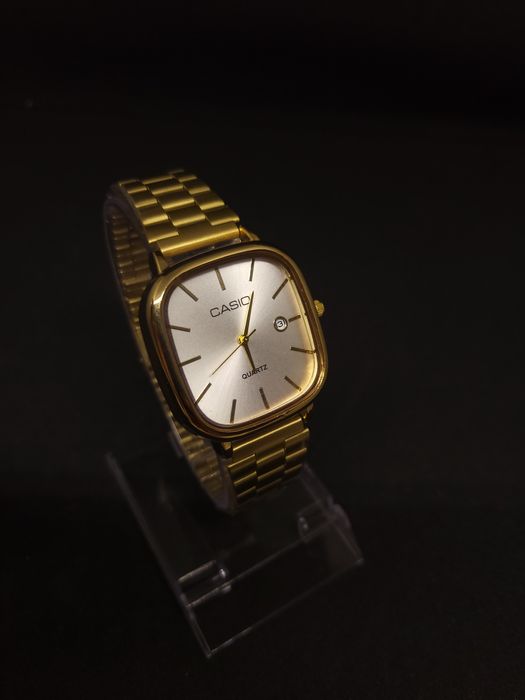 Наручные часы Casio