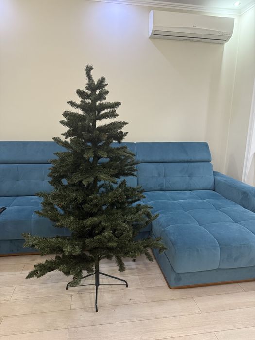 Елка новогодняя