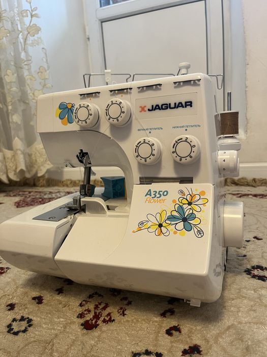 Продам оверлок Jaguar