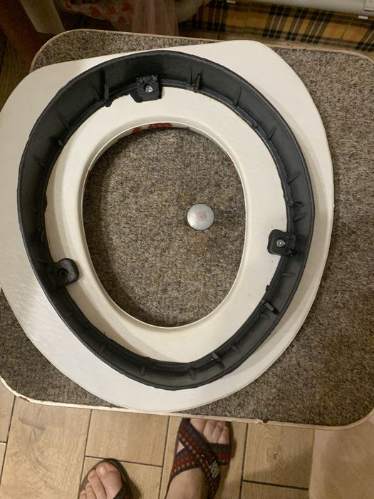 Отдам детскую сидушку на унитаз