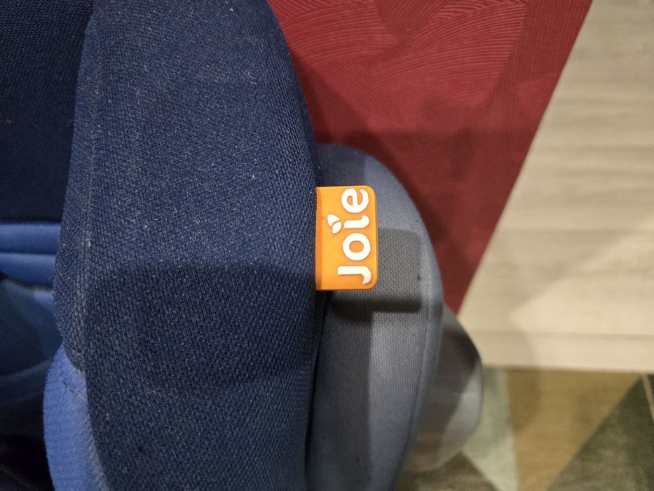 Автокресло Jolie