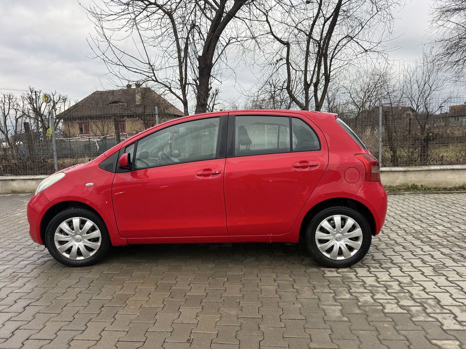 Toyota Yaris 2008 1.3 benzină  67.850 km