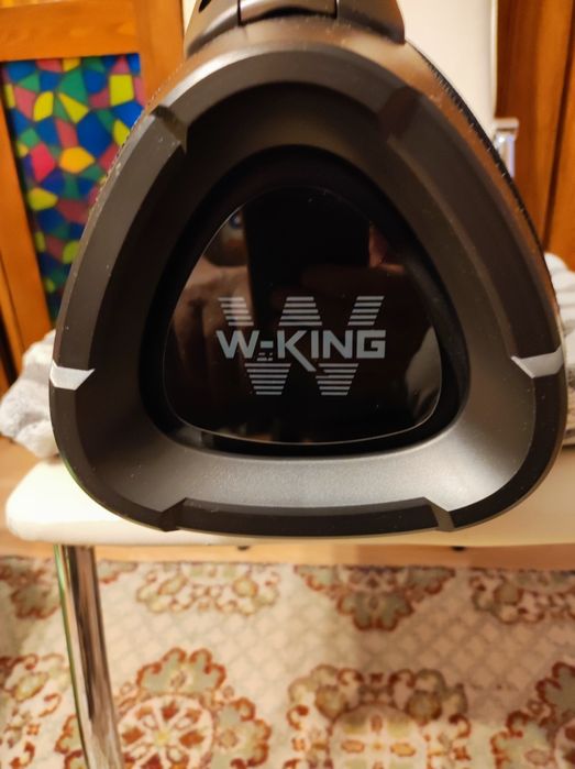 Boxă  portabilă  Puternică  W- KING .  X20 ,  200  w  , RMS.