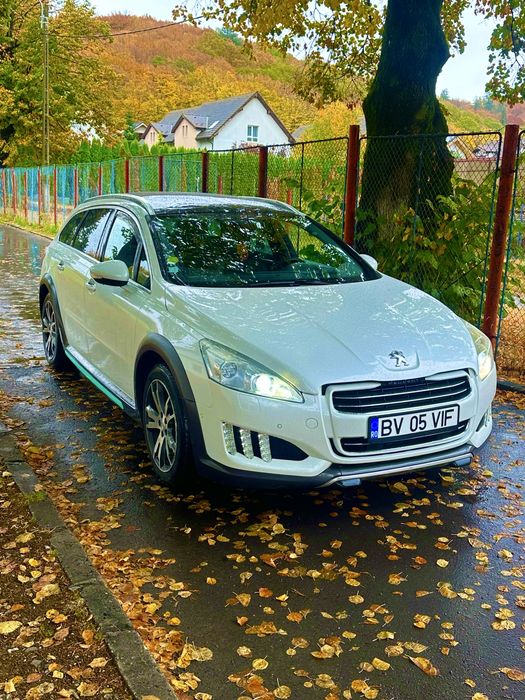 Peugeot 508 RXH hybrid