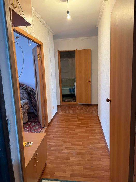 Продается  2 комн квартира Абылай-хана,5