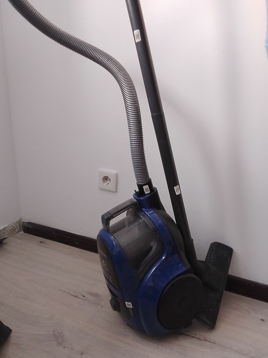 Пылесос Самсунг, бу 7000