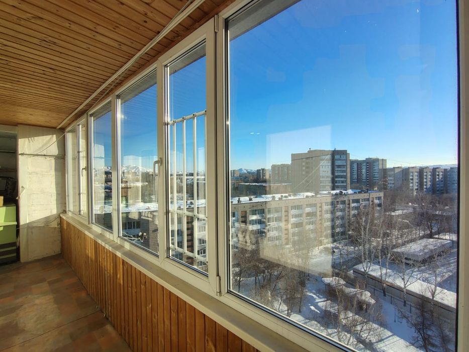 Продам квартиру на Стрелке ( Протазанова 117 )