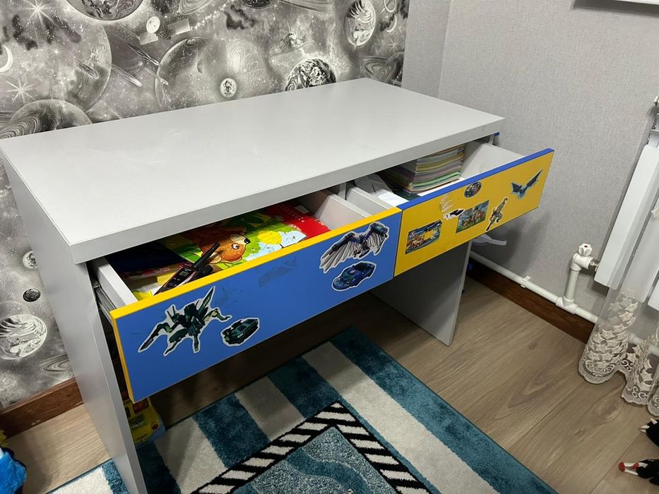 Продаю  детский гарнитур