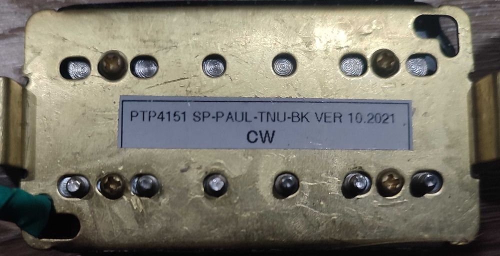 Адаптери: PRS Se Custom и Релсов Artec