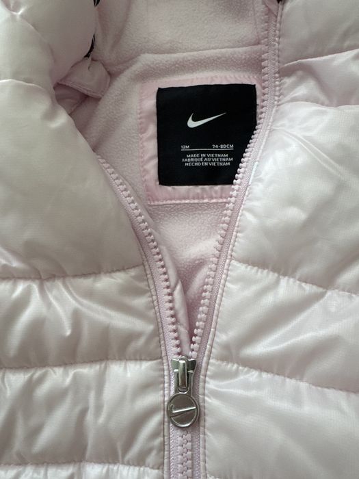 Nike космонавт за зимата