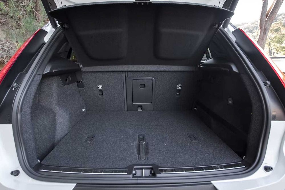 Кора за багажник Volvo EX40 2020+