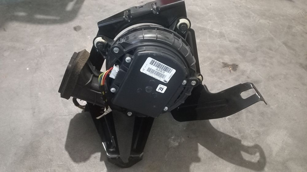 Вентилатор за хибрид батерия  Пежо, Ситроен, peugeot, citroen