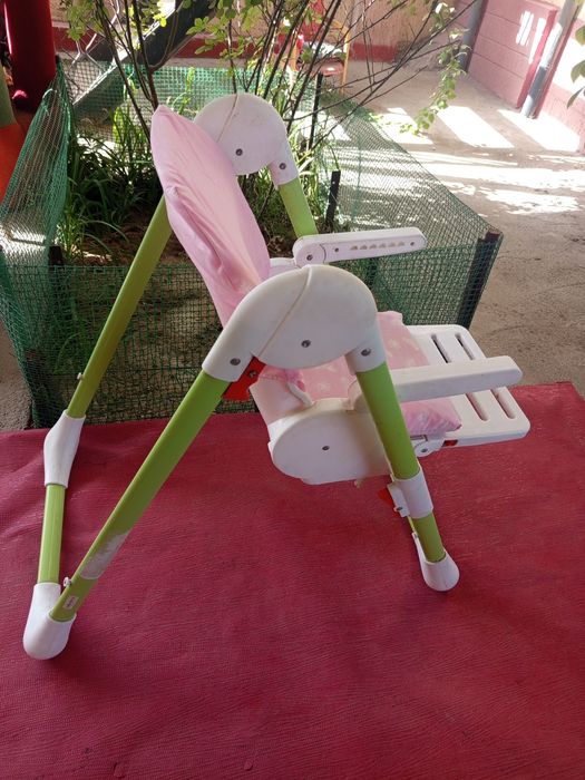 В продаже детский стульчик .