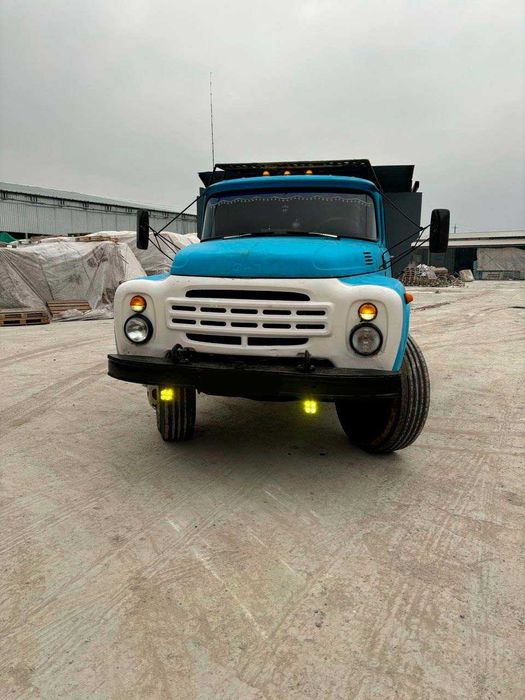 Привезу уголь чернозем песок сникерс пгс отсев щебень зил доставка