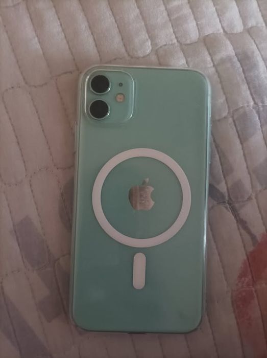 Iphone 11 sotiladi