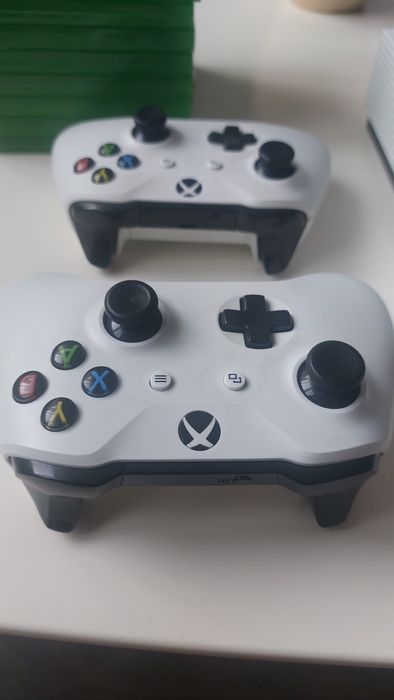 Xbox One S +2 manete