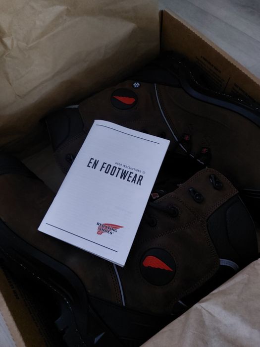 Продам зимние ботинки