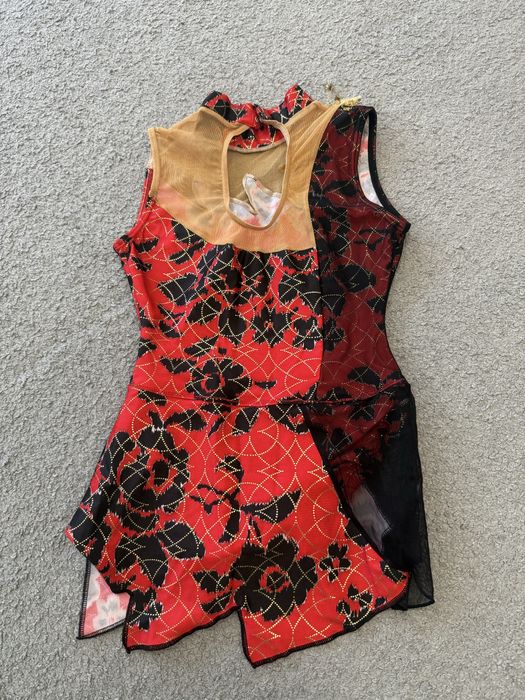 Трика за художествена гимнастика