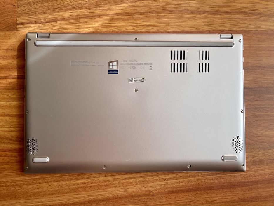Laptop Asus Vivobook 15