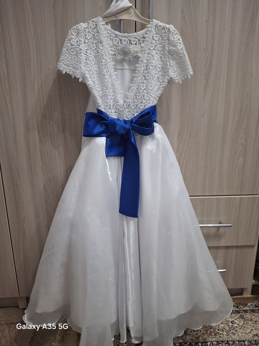 Платье нарядное для девочки 7 лет