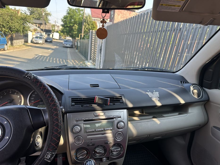 MAZDA 2 2007 — imagine 5