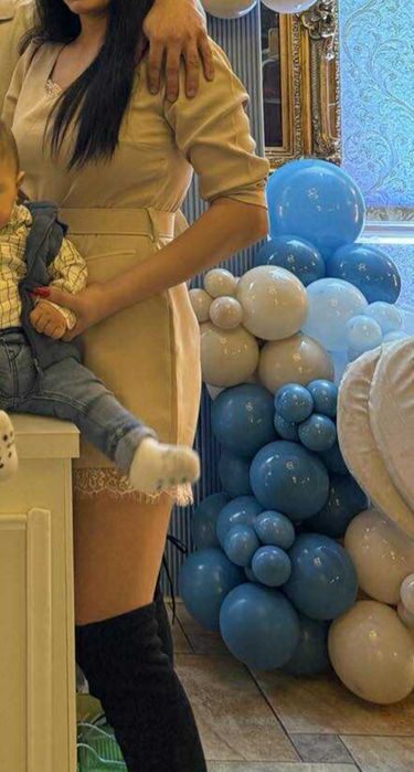 Официален гащеризон