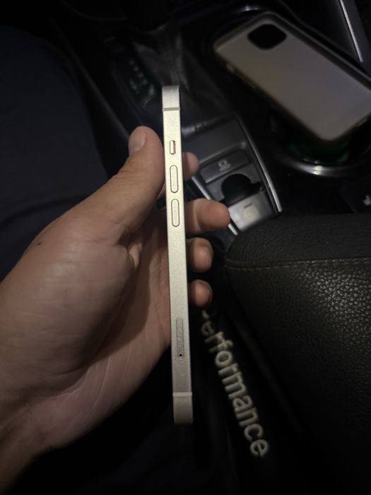 iPhone 14 (128 ГБ)