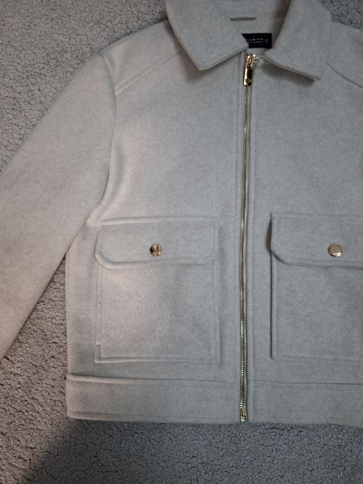 Късо палтенце ZARA