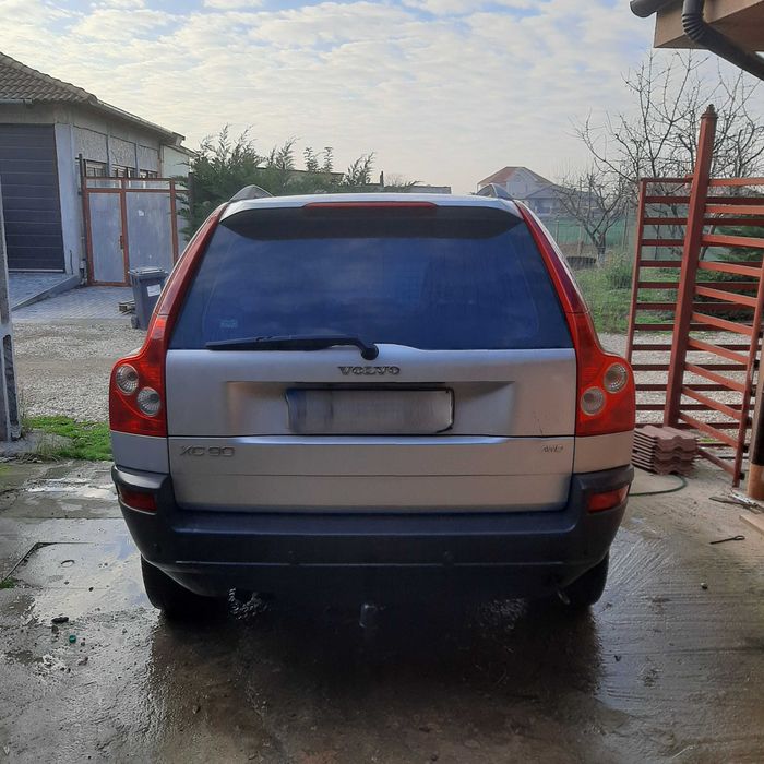 Vand volvo xc 90 din 2006 autoutilitare motor 2,4,