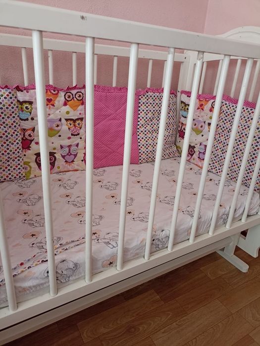 Продам манеж с бортиками