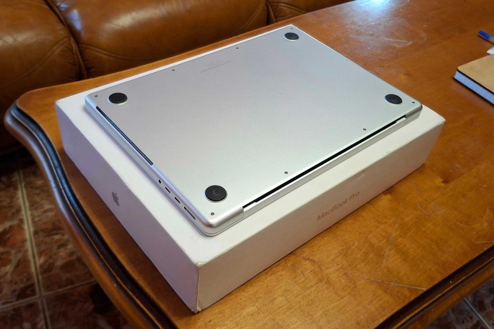 Apple MacBook Pro M1 Pro, 14 inch, 32GB RAM, 512GB SSD, macOS