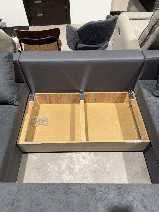 Coltar extensibil U, spatios, cu lada de depozitare, nou- IMPORT DE