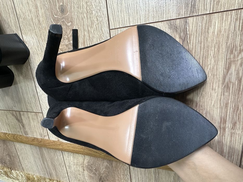 Женская обувь Замшевые ботильоны