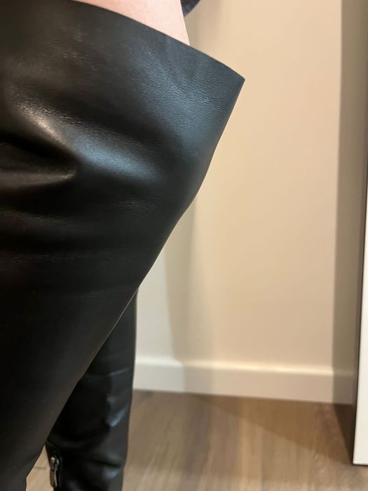 Ботфорты кожа размер35-36